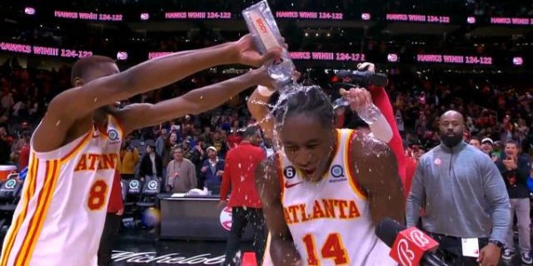 老鹰菜鸟空接绝杀老爸 关键球对决猛龙被上课