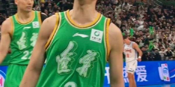 500万网彩票-全场高呼MVP！养伤66天归来仍是联盟王牌 赵继伟怒吼一幕辽媒动容|辽宁|杨鸣|辽宁男篮|篮板|广东男篮_新浪体育_新浪新闻