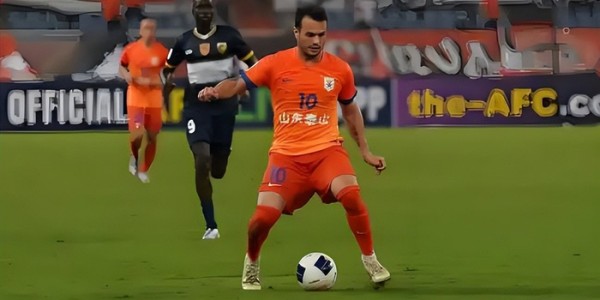 喜讯！克雷桑在鲁能不再单纯的是攻城锤！他有望成球队新莫伊塞斯|韩鹏|山东泰山|北京国安|宿茂臻|足协_新浪体育_新浪新闻