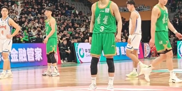 500万网彩票-全场高呼MVP！养伤66天归来仍是联盟王牌 赵继伟怒吼一幕辽媒动容|辽宁|杨鸣|辽宁男篮|篮板|广东男篮_新浪体育_新浪新闻