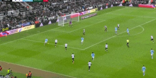 2-0掀翻纽卡 13亿欧曼城一只脚进决赛：7000万强援2连杀 17年纪录